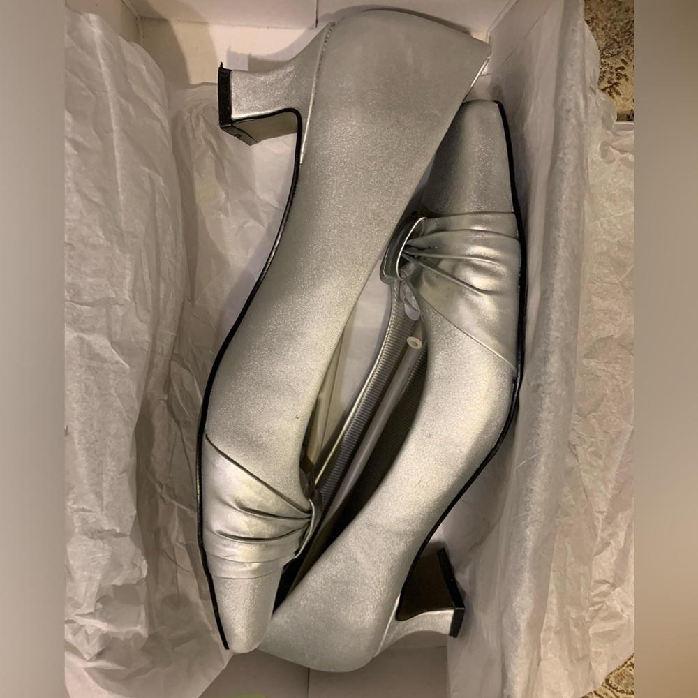 Easy Street Alive 5 Silver Satin Shoes